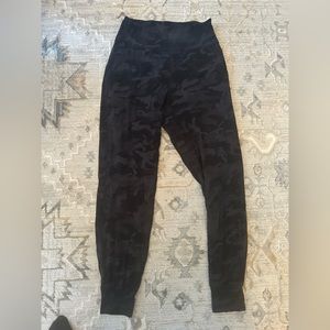 Lululemon align joggers size 6